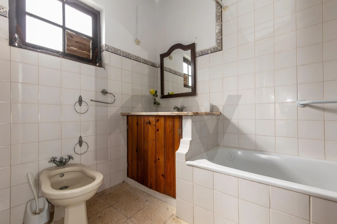 Moradia T3 para Venda em Pico da Pedra Foto 11