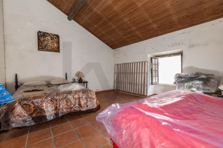 Moradia T3 para Venda em Pico da Pedra Foto 9