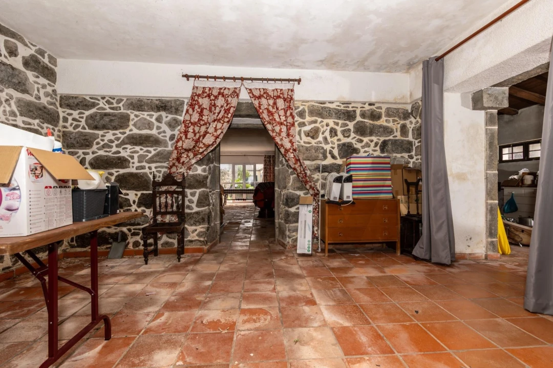 Moradia T3 para Venda em Pico da Pedra Foto 20