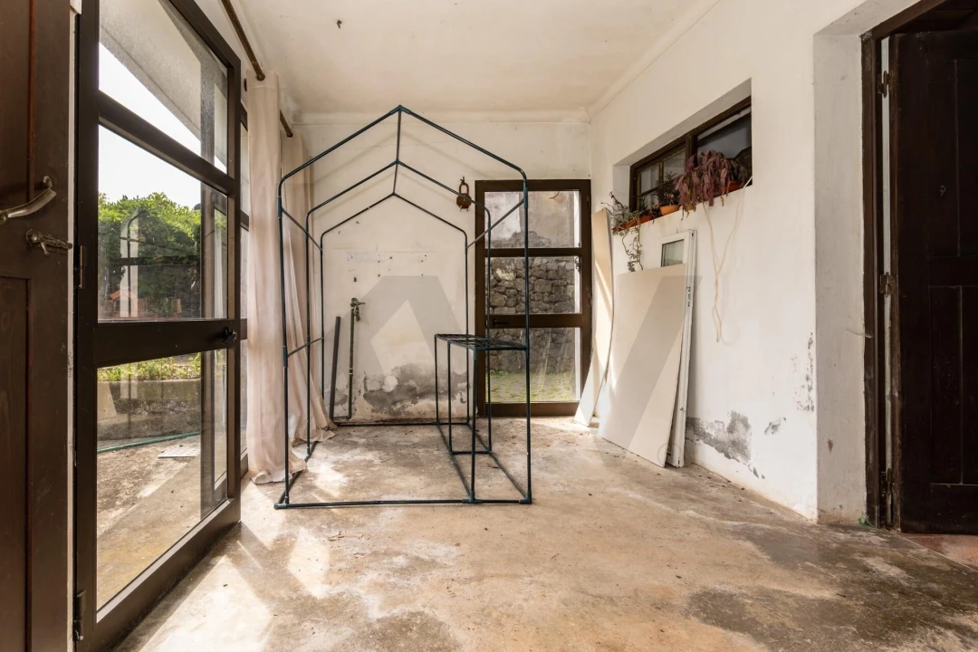 Moradia T3 para Venda em Pico da Pedra Foto 29