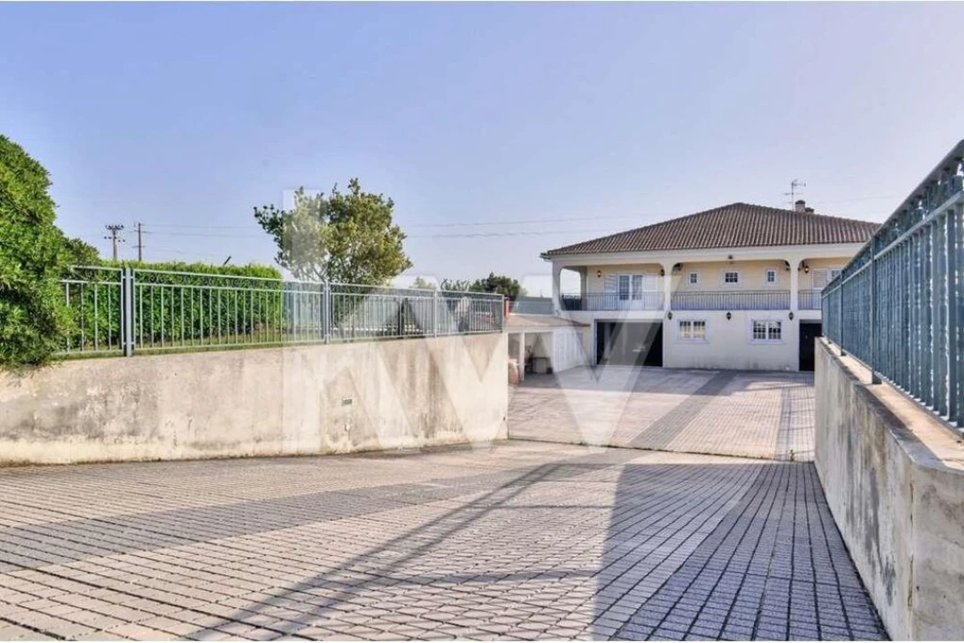 Moradia T6 para Venda em Poceirão e Marateca Foto 34