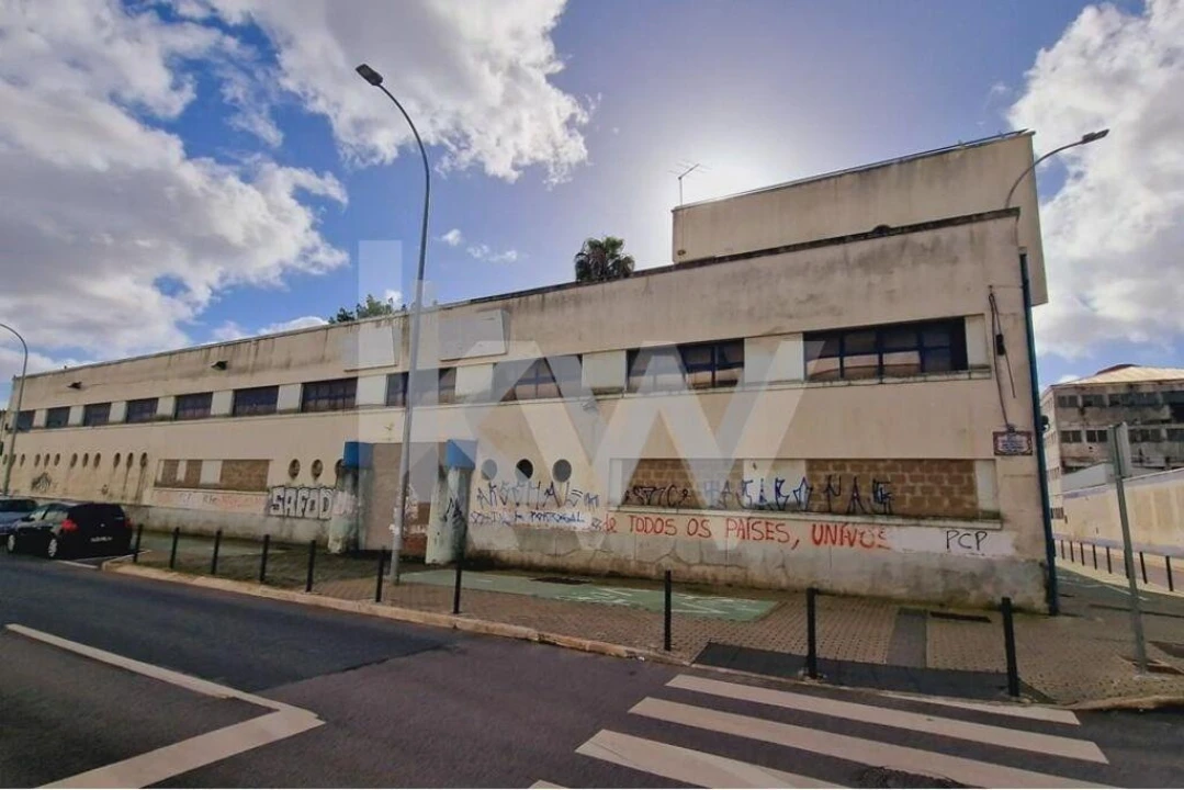 Armazém para Venda em Falagueira-Venda Nova Foto 16