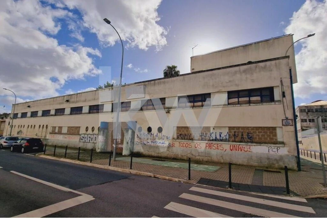 Armazém para Venda em Falagueira-Venda Nova Foto 11