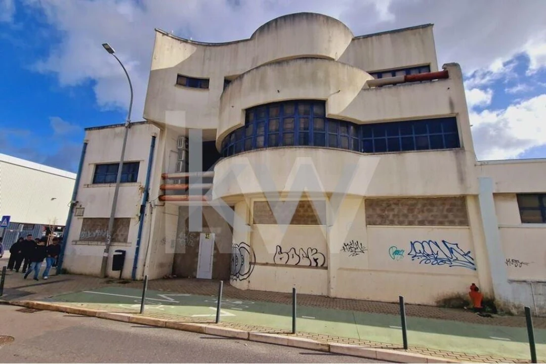 Armazém para Venda em Falagueira-Venda Nova Foto 10