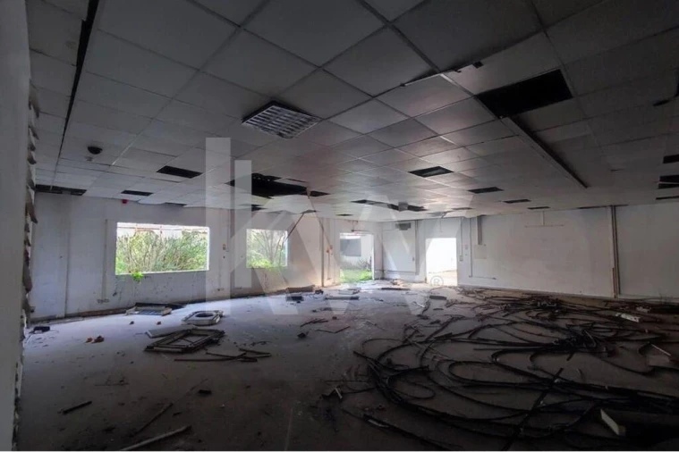 Armazém para Venda em Falagueira-Venda Nova Foto 19