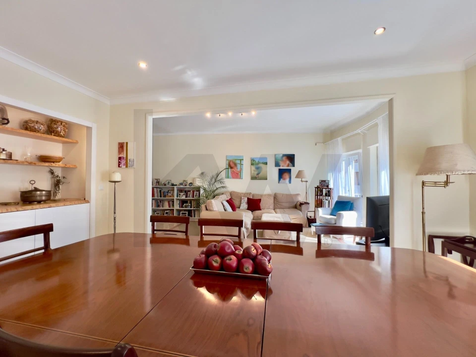 Apartamento T4 para Venda em Romeira e Várzea Foto 1