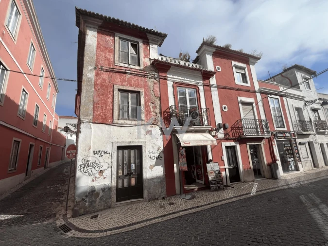 Prédio para Venda em Romeira e Várzea Foto 2