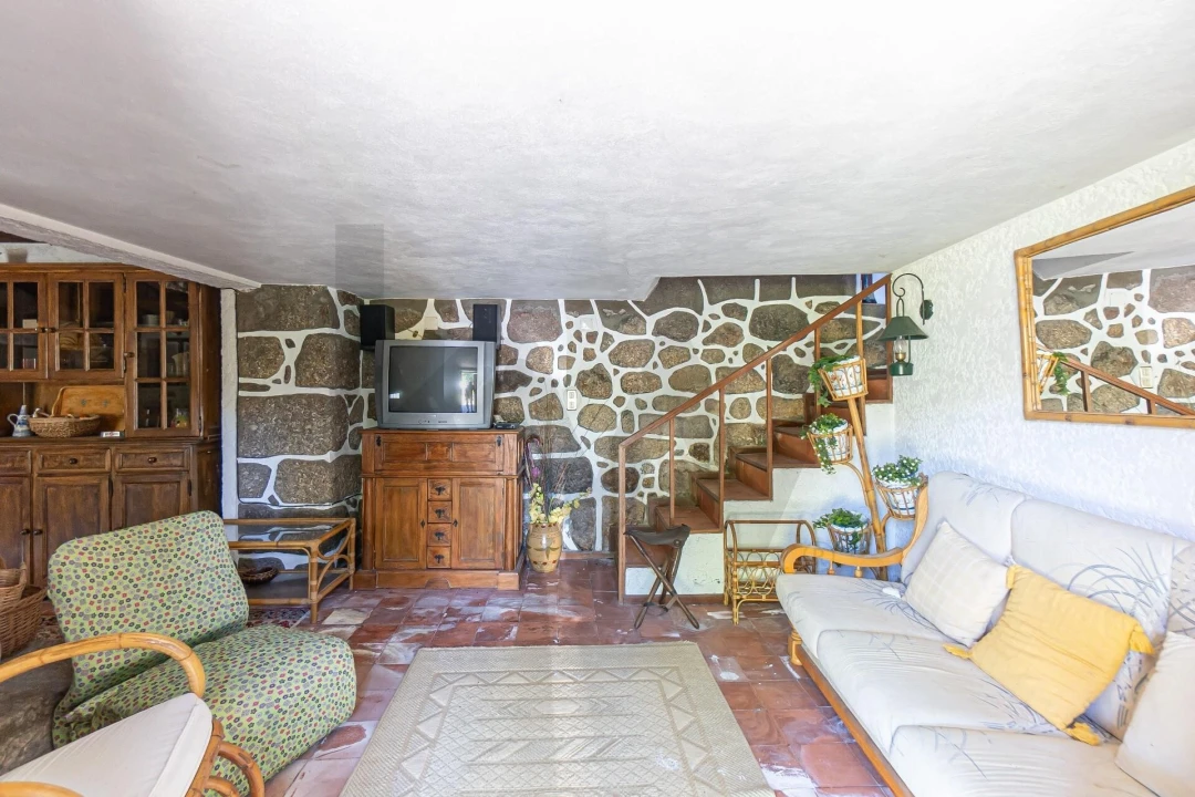 Moradia T3 para Venda em Santa Cruz do Douro e São Tomé de Covelas Foto 19