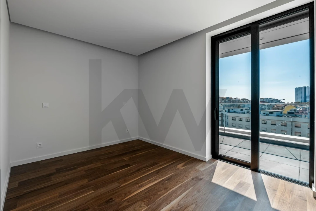 Apartamento T4 para Venda em Mafamude e Vilar do Paraíso Foto 29