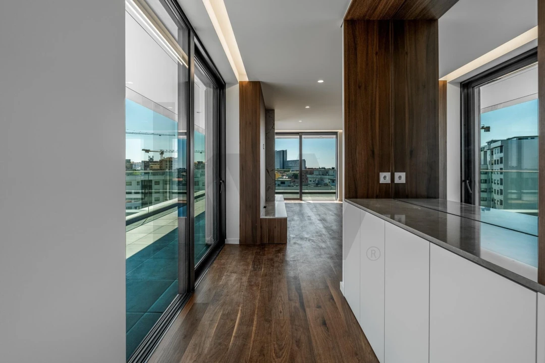 Apartamento T4 para Venda em Mafamude e Vilar do Paraíso Foto 7