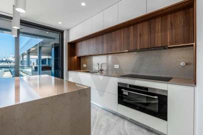 Apartamento T4 para Venda em Mafamude e Vilar do Paraíso