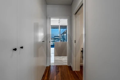 Apartamento T4 para Venda em Mafamude e Vilar do Paraíso