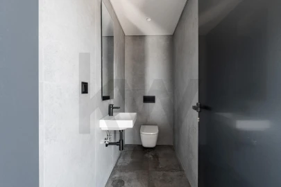 Apartamento T4 para Venda em Mafamude e Vilar do Paraíso