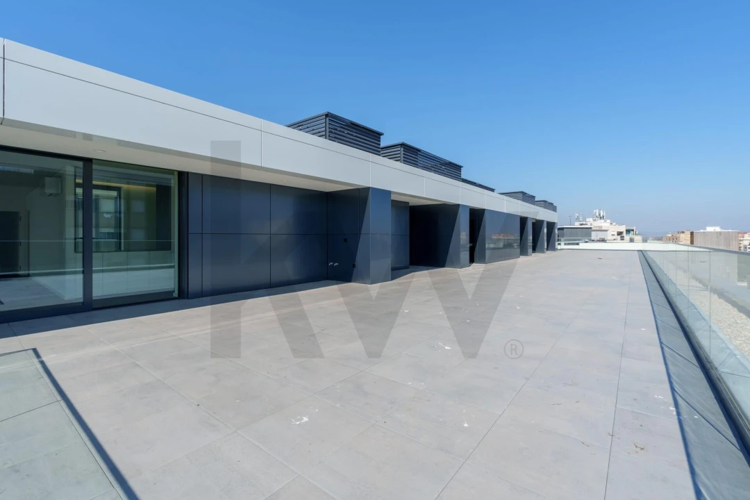 Apartamento T4 para Venda em Mafamude e Vilar do Paraíso Foto 22
