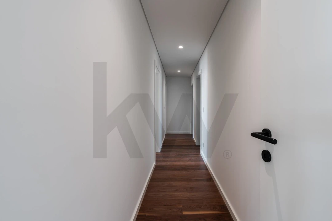 Apartamento T4 para Venda em Mafamude e Vilar do Paraíso Foto 26