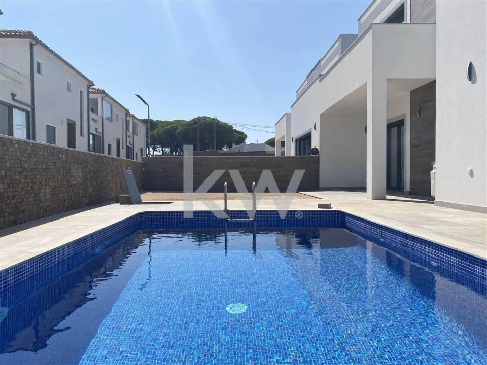 Moradia T3 para Venda em Albufeira e Olhos de Água Foto 23