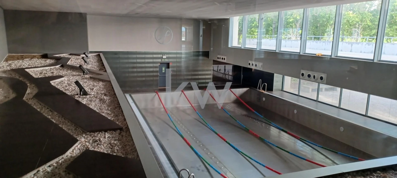 Loja para Venda em Parque das Nações Foto 76