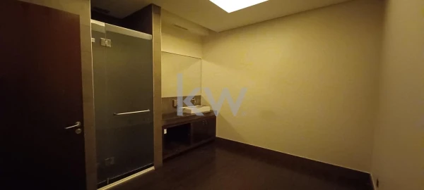 Loja para Venda em Parque das Nações