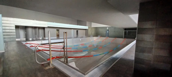 Loja para Venda em Parque das Nações