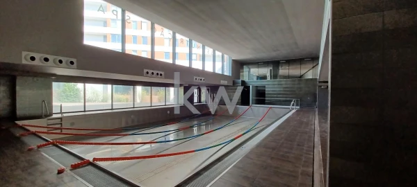 Loja para Venda em Parque das Nações