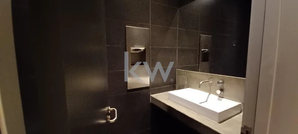 Loja para Venda em Parque das Nações