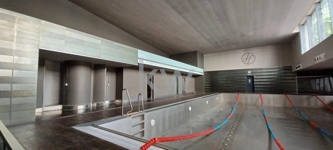 Loja para Venda em Parque das Nações Foto 43