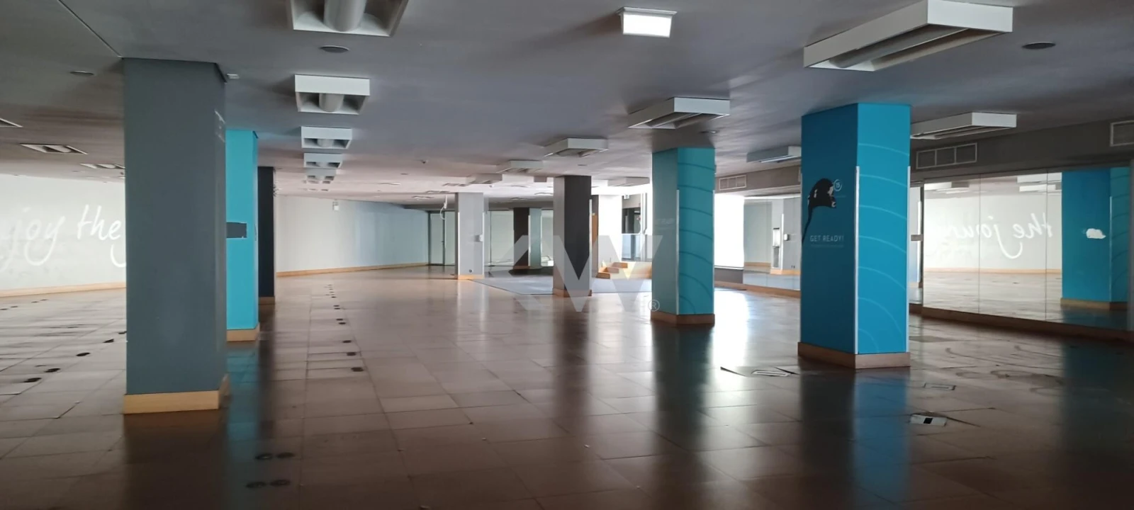 Loja para Venda em Parque das Nações Foto 70