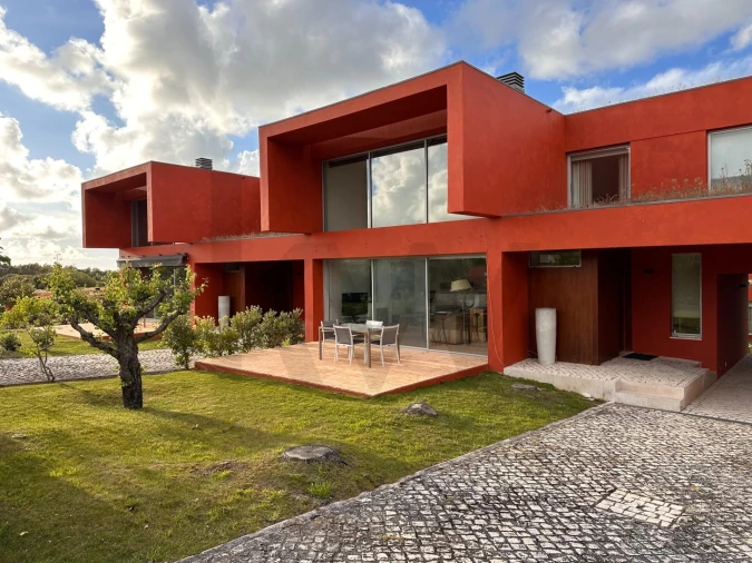 Moradia T3 para Venda em Vau Foto 1