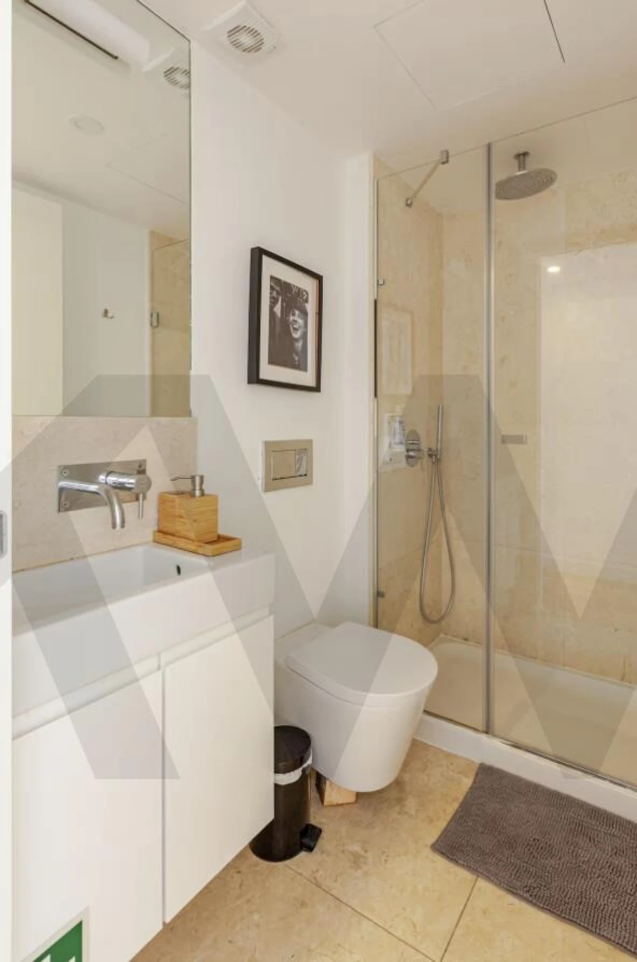 Apartamento T2 para Venda em Arroios Foto 10