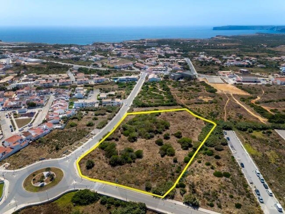 Terreno para Venda em Vila de Sagres Foto 7