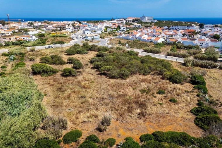 Terreno para Venda em Vila de Sagres Foto 12