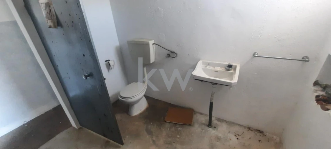 Armazém para Venda em Benavila e Valongo Foto 15