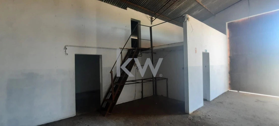 Armazém para Venda em Benavila e Valongo Foto 7