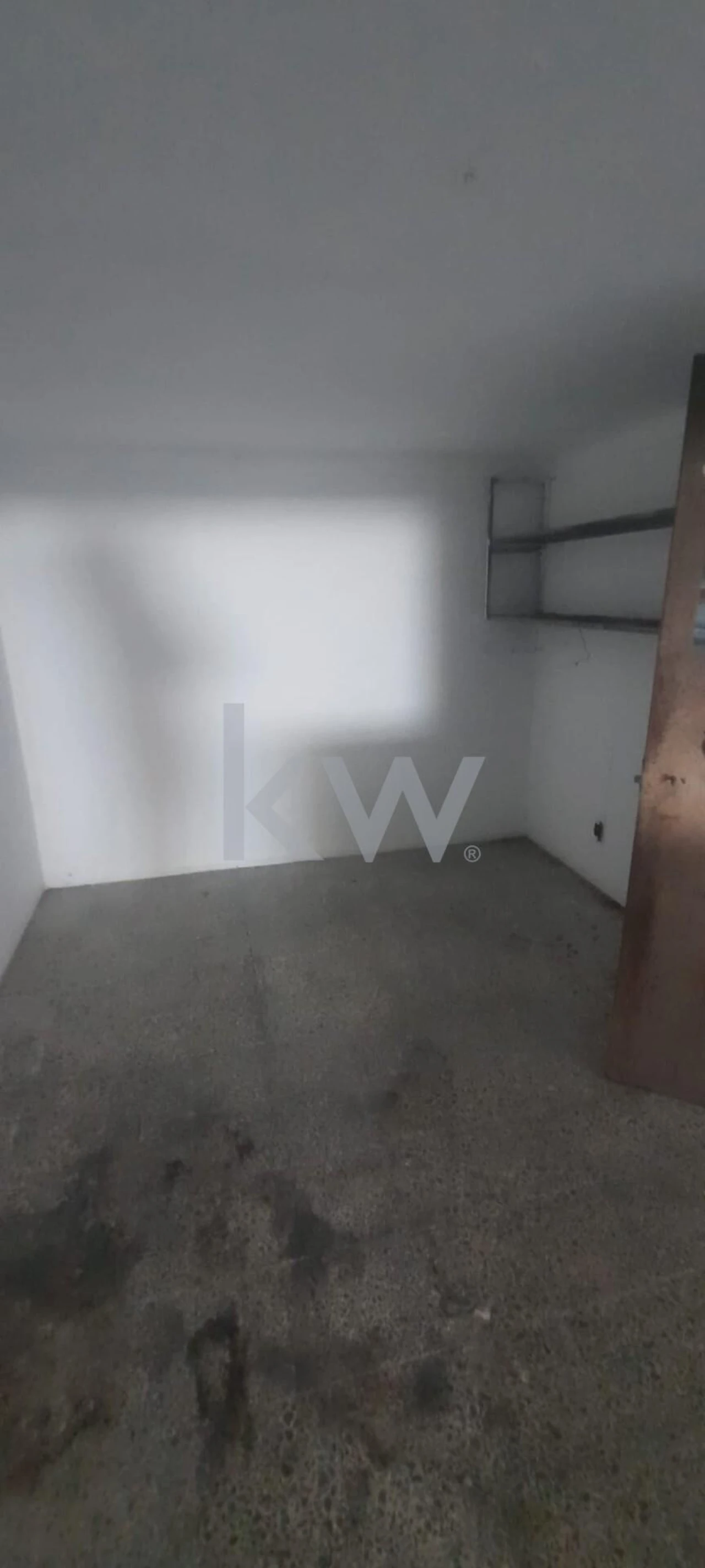 Armazém para Venda em Benavila e Valongo Foto 3