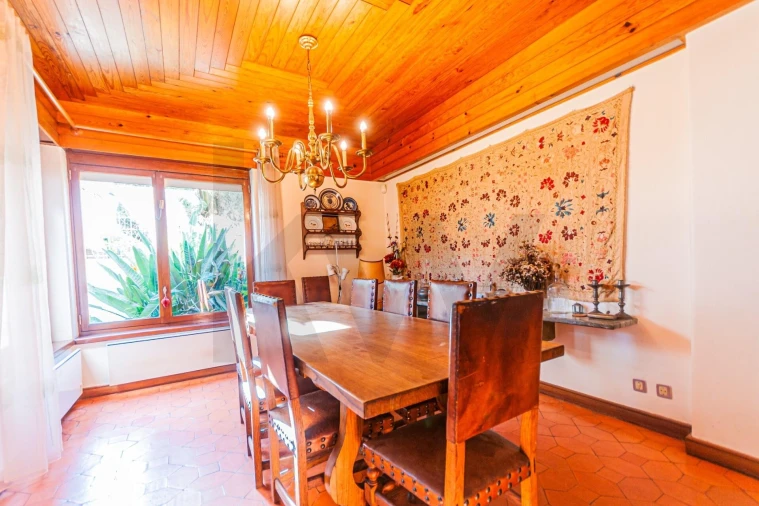 Moradia T5 para Venda em Oeiras e São Julião da Barra, Paço de Arcos e Caxias Foto 11