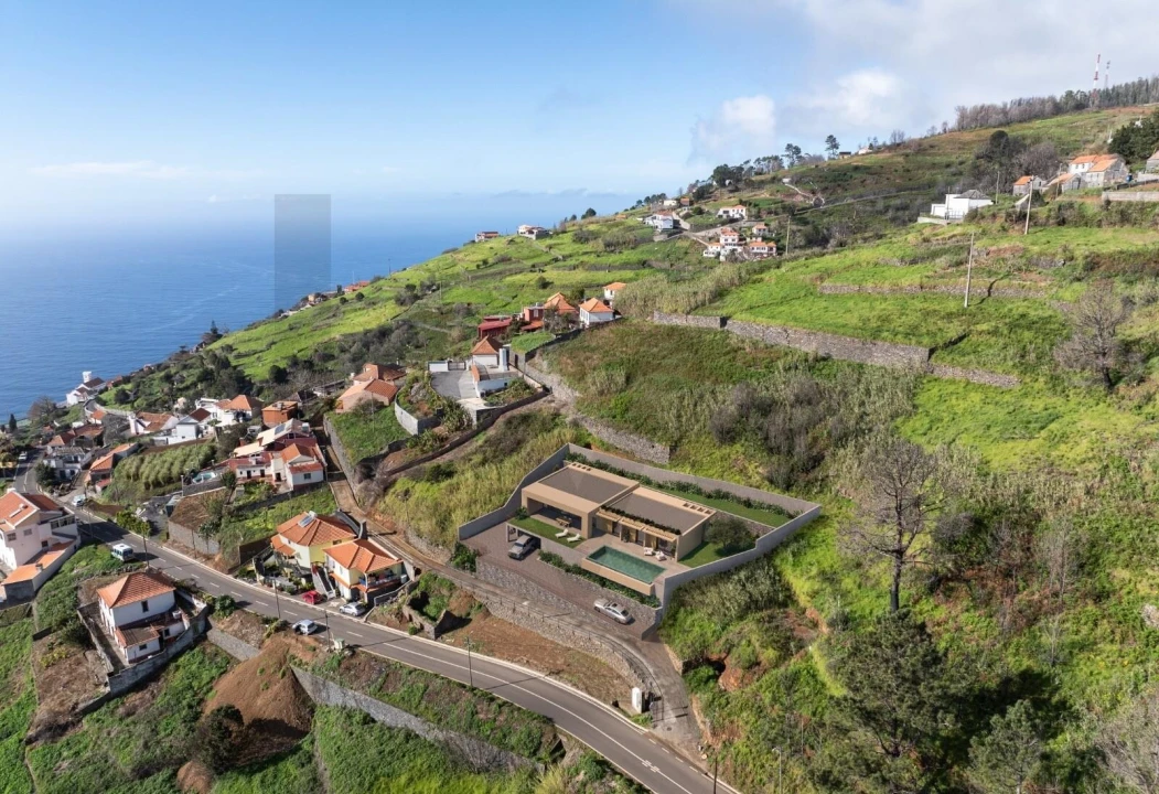 Moradia T3 para Venda em Fajã da Ovelha Foto 5