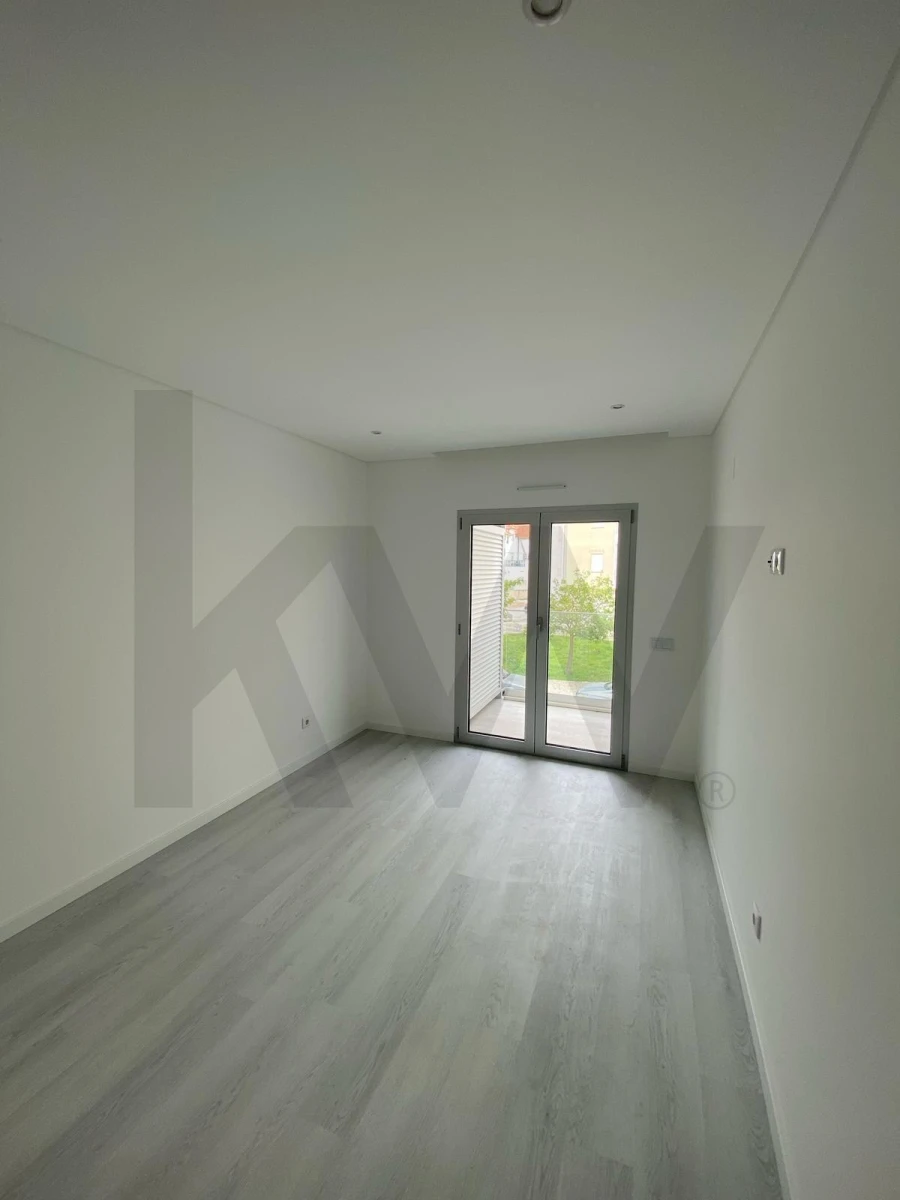 Apartamento T3 para Venda em Nazare Foto 2