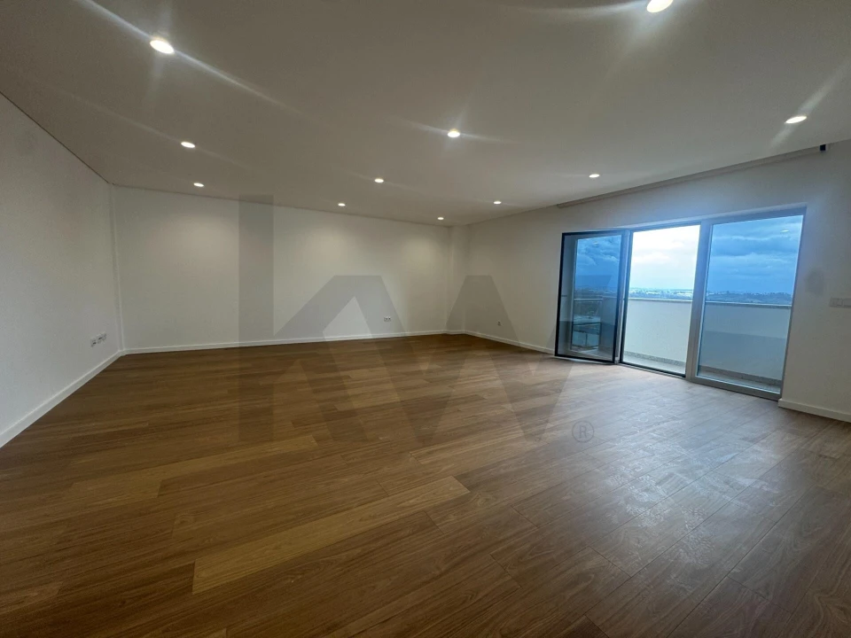 Apartamento T3 para Venda em Ranhados Foto 3