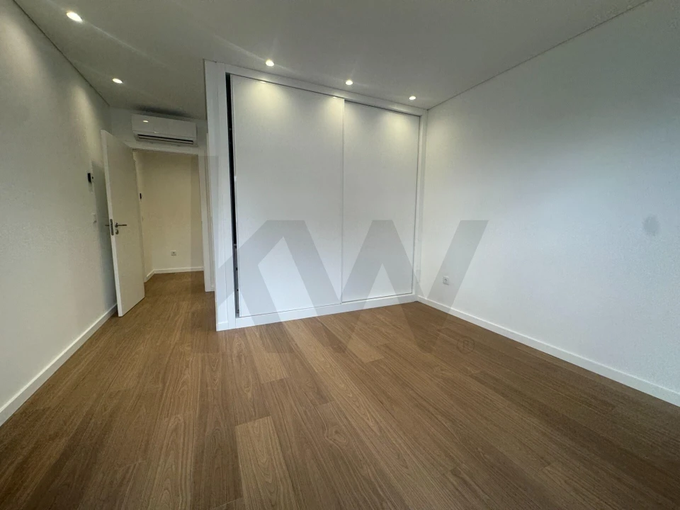 Apartamento T3 para Venda em Ranhados Foto 12