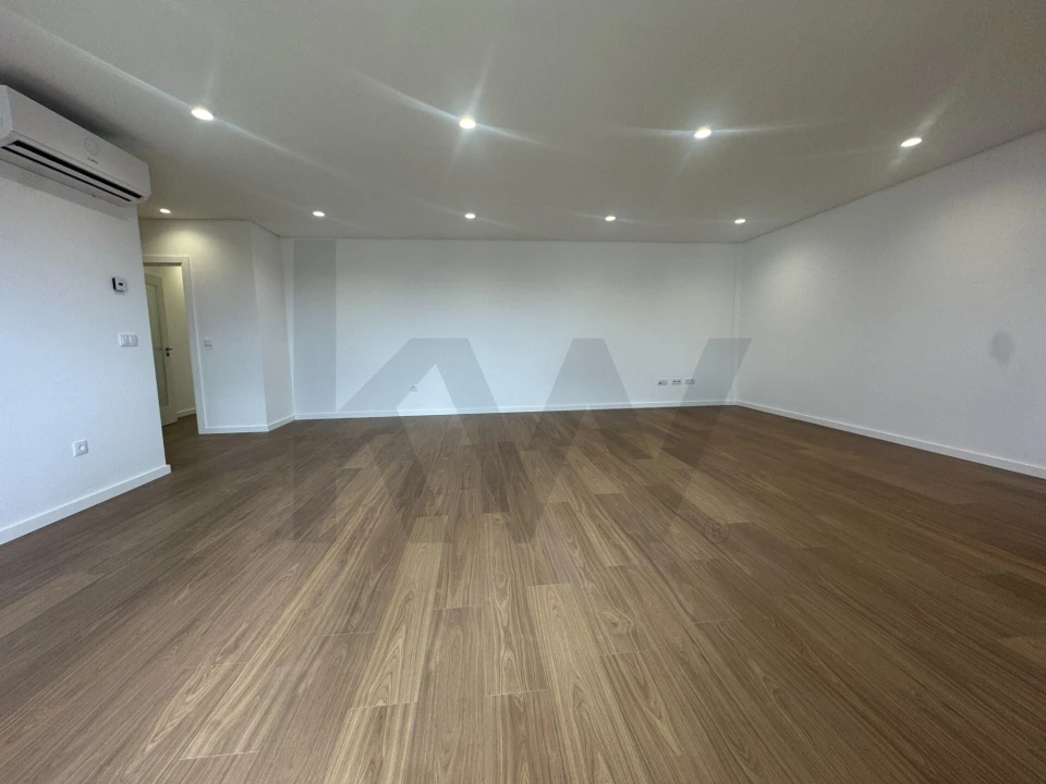 Apartamento T3 para Venda em Ranhados Foto 4