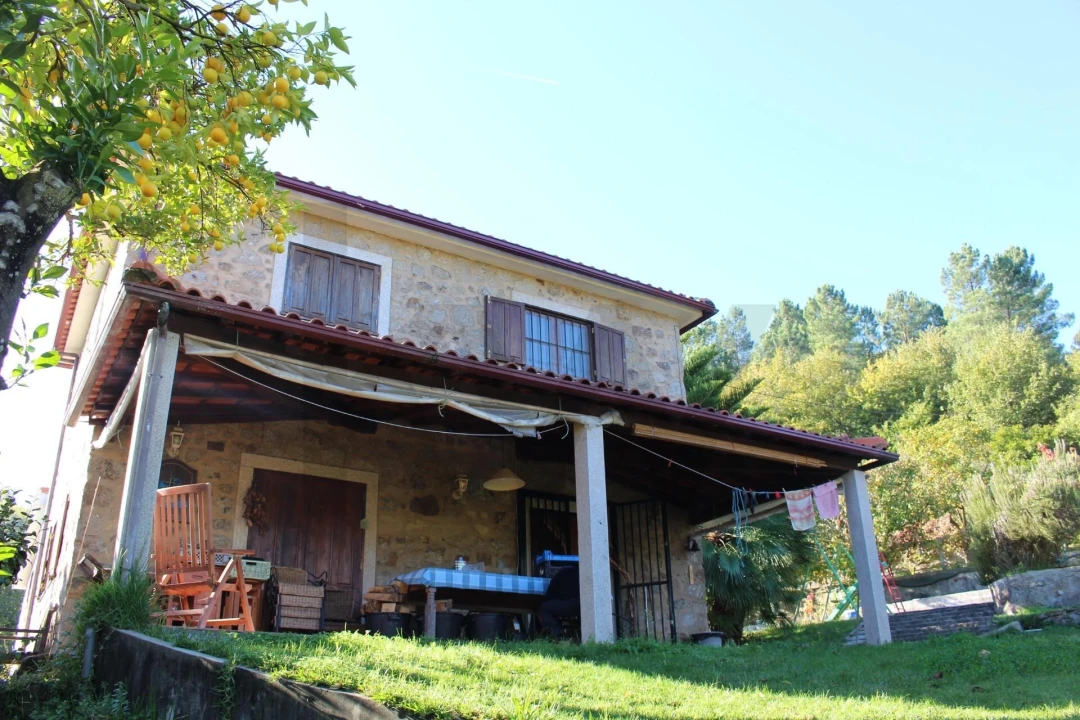 Quinta T2 para Venda em Cinfães Foto 20