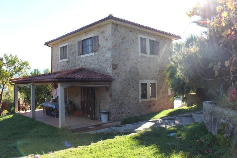 Quinta T2 para Venda em Cinfães Foto 25