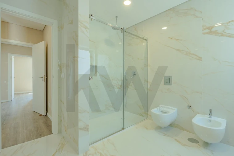 Moradia T3 para Venda em São Felix da Marinha Foto 23