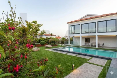 Moradia T4 para Venda em Ericeira
