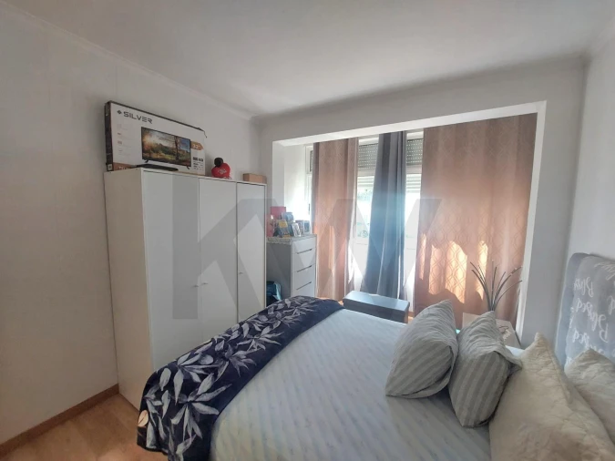 Apartamento T2 para Venda em Alfragide Foto 2
