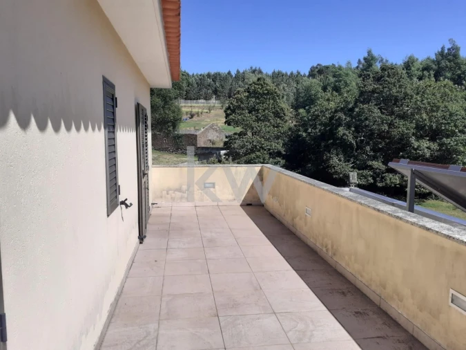 Moradia T5 para Venda em Foz do Sousa e Covelo Foto 16