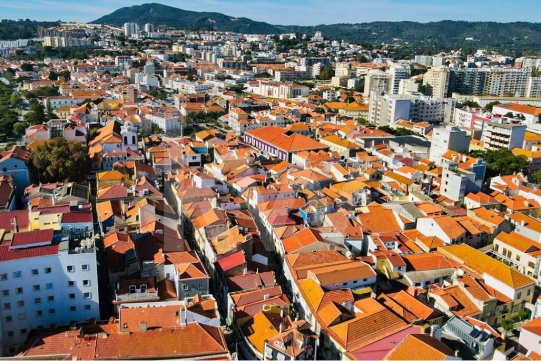 Prédio para Venda em União das Freguesias de Setúbal Foto 9