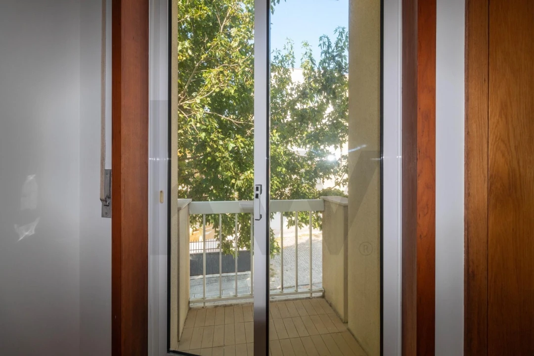 Apartamento T2 para Venda em Anta e Guetim Foto 26