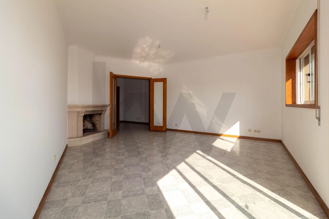 Apartamento T2 para Venda em Anta e Guetim Foto 19