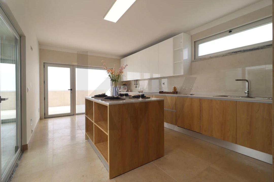 Moradia T4 para Venda em Santa Maria, São Pedro e Matacães Foto 29